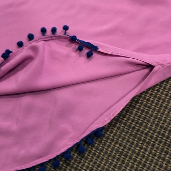 GYPSY 05 SAND PINK/WHITE TIE DYE COVERUP W BLUE POMPOMS - Picture 12 of 13